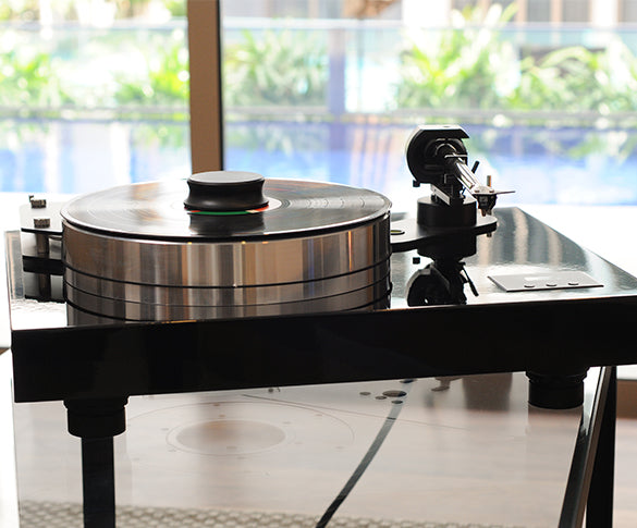 Een platenspeler aarden