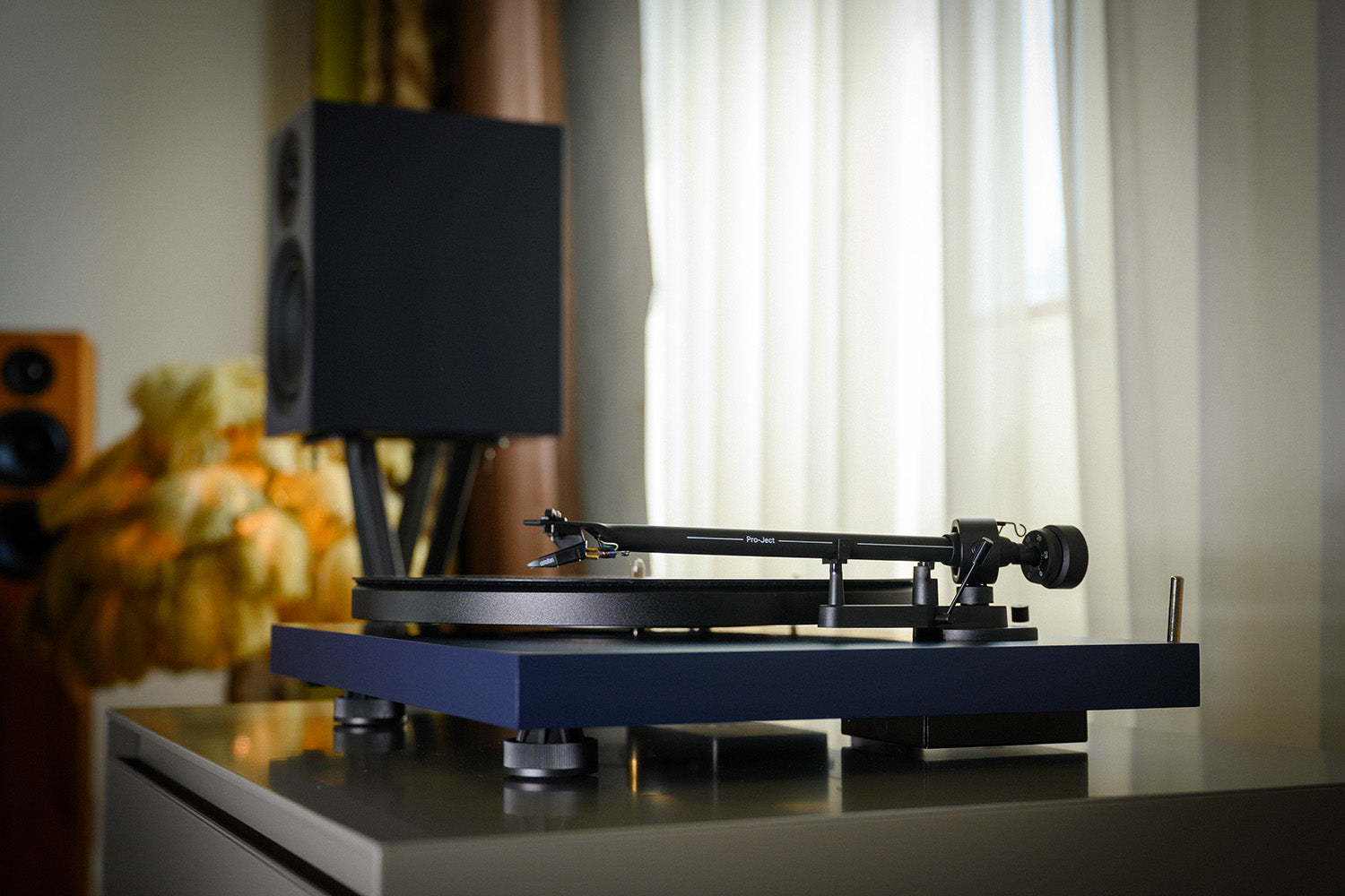 Colourful Audio System E